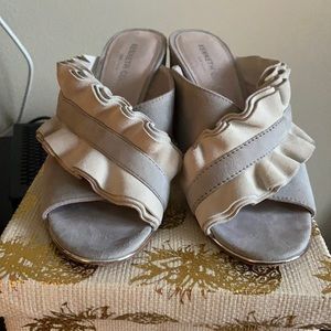 Kenneth Cole beautiful shoes